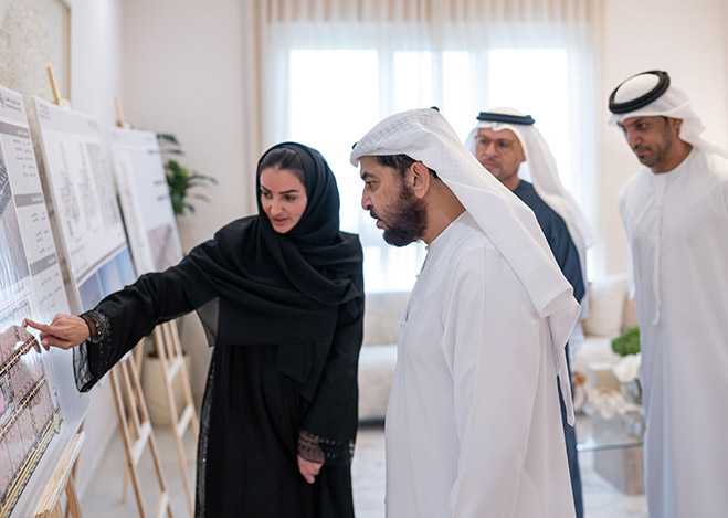 Hamdan bin Zayed inspects Al Sila City housing, Baya Al Sila infrastructure projects